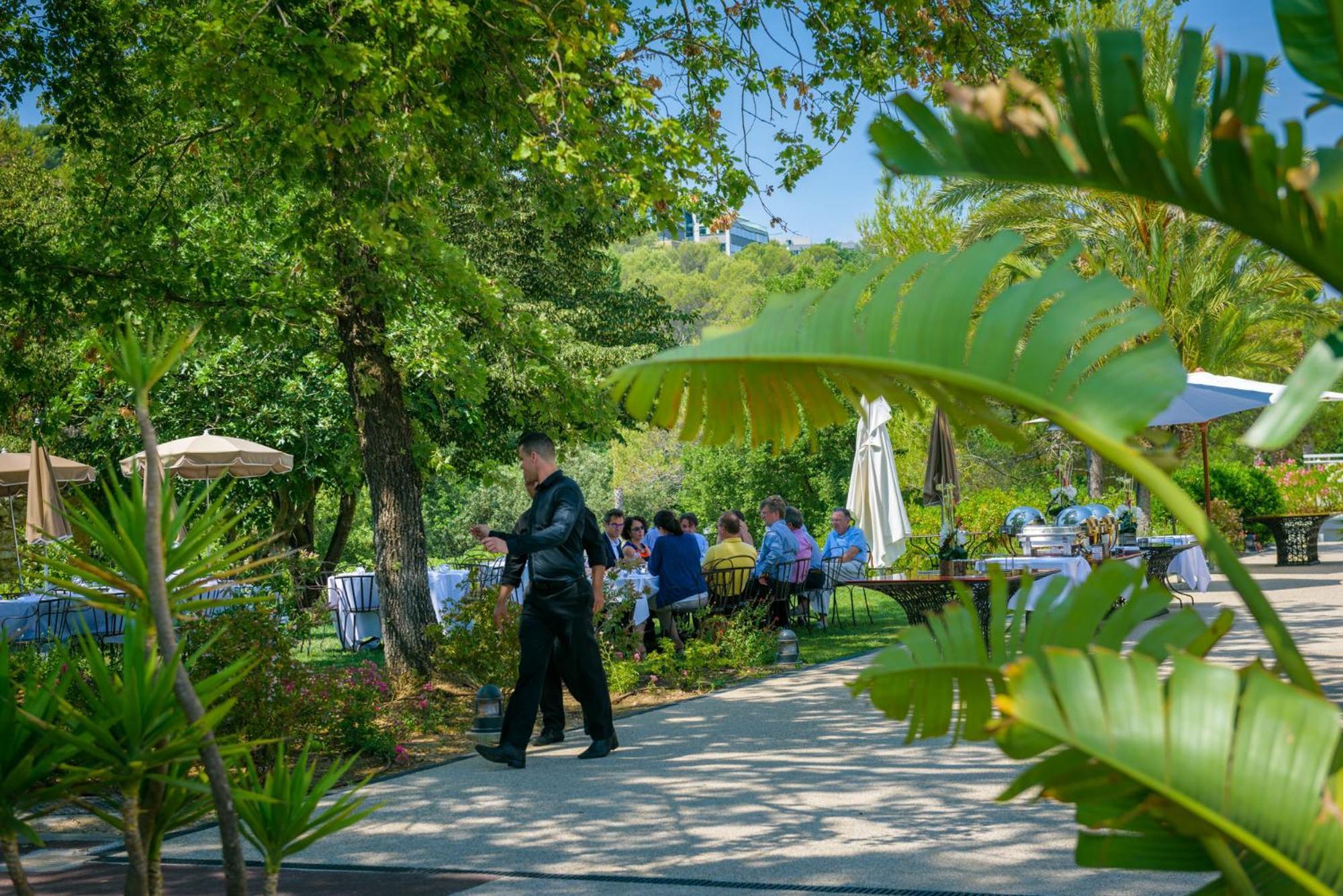 Mouratoglou Hotel & Resort Biot Exterior foto